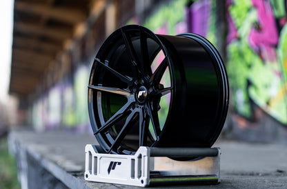 Japan Racing | JR21 | Glossy Black