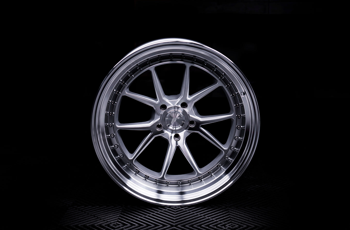 Japan Racing | JR39 | Silver Machined Face