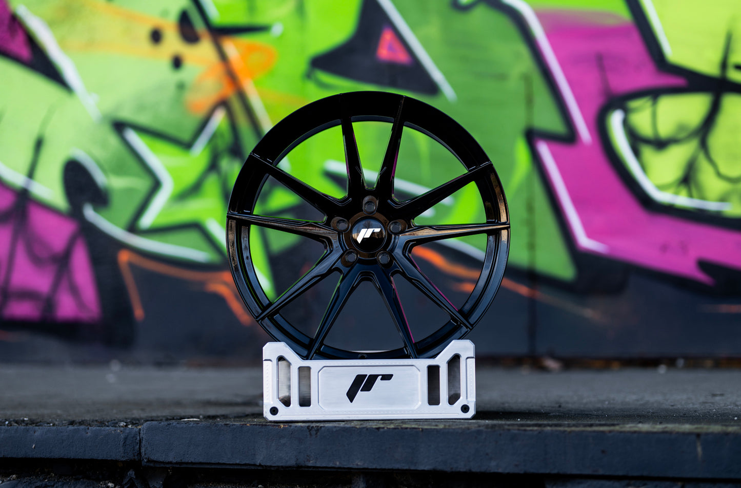 Japan Racing | JR21 | Glossy Black