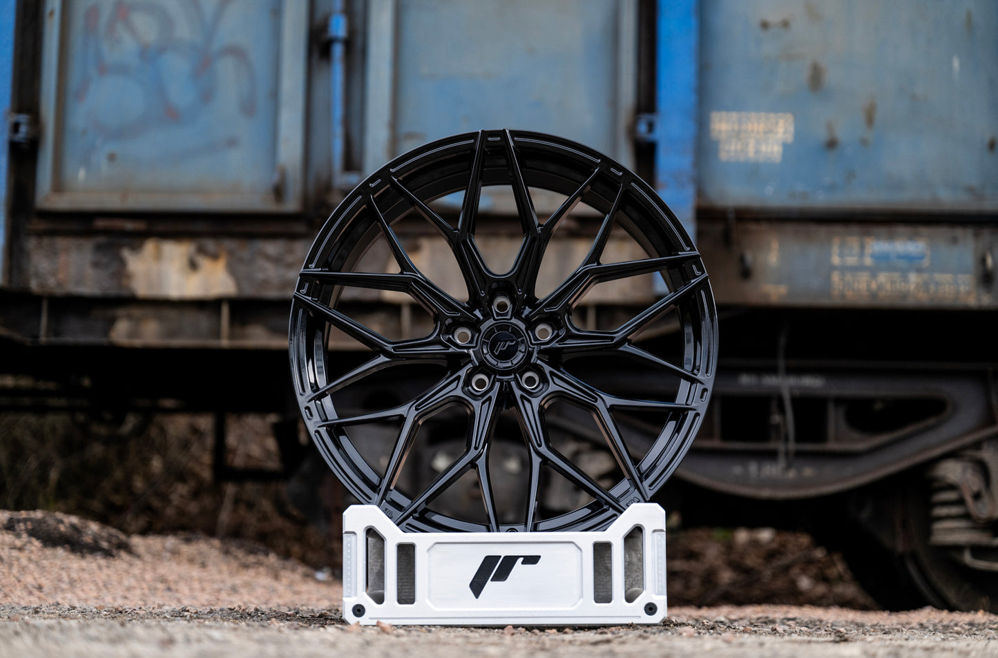 Japan Racing | JR46 | Glossy Black