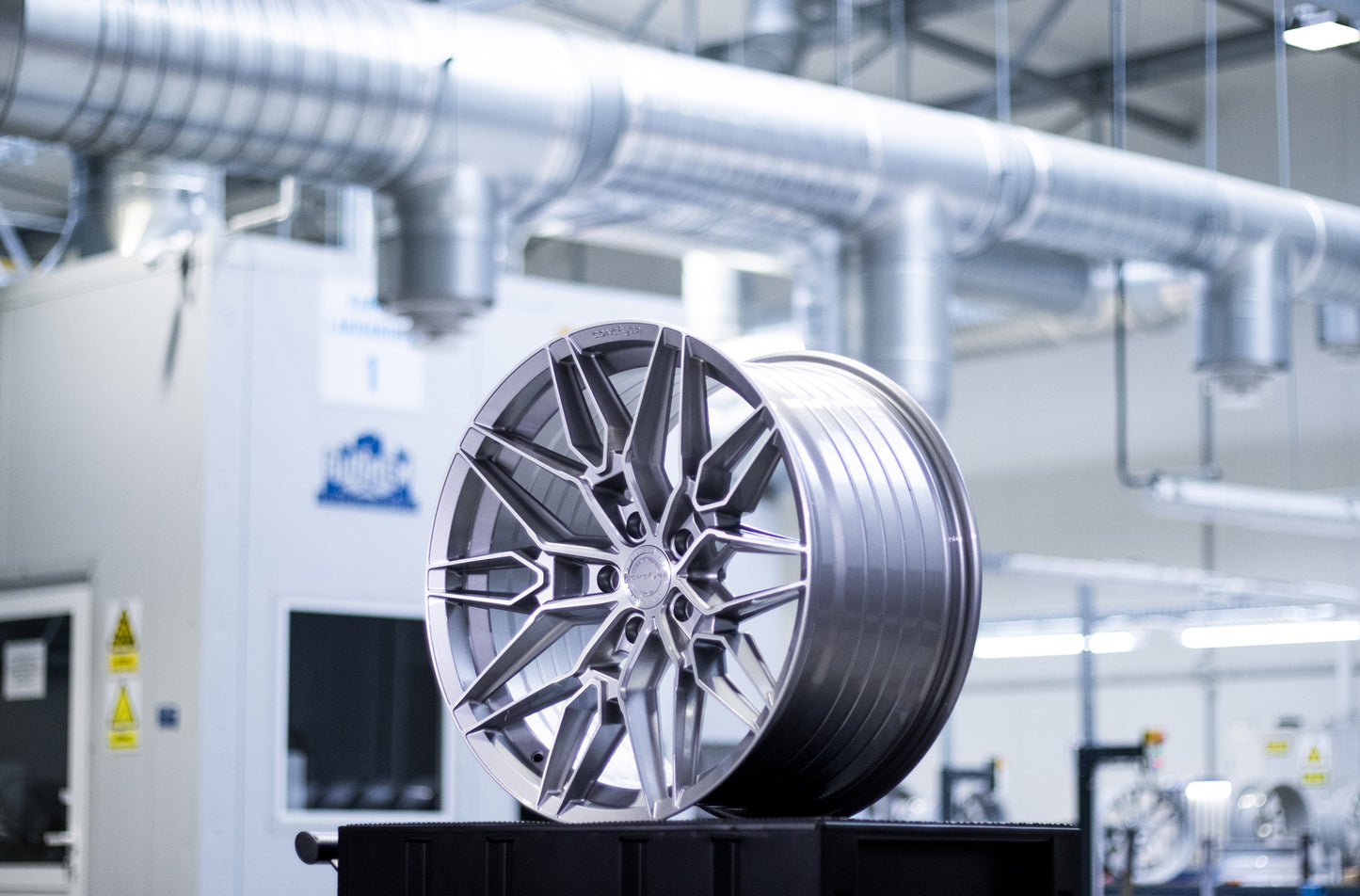 Concaver Wheels | CVR6 | Brushed Titanium