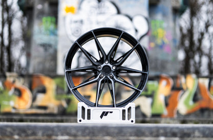 Japan Racing | JR44 | Gloss Black Machined Face