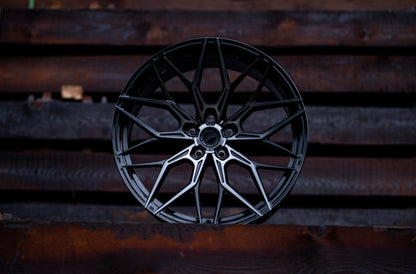 Japan Racing | JR46 | Glossy Black Machined Face