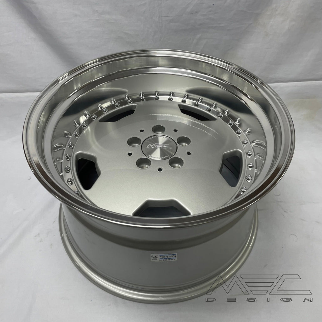MEC Design | Meclassico 5 | Silver Edition