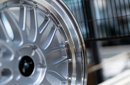 Japan Racing | JR23 | Hyper Silver - Machined Lip